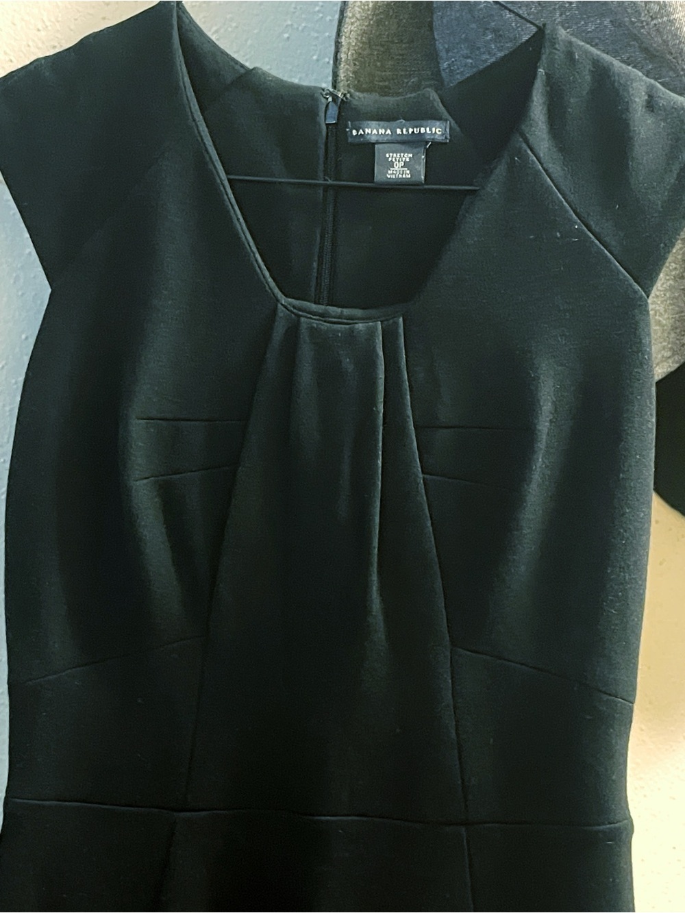 Banana Republic Black Sleeveless Lined Dress Rayon Blend 0P 14” p2p - Picture 2 of 5